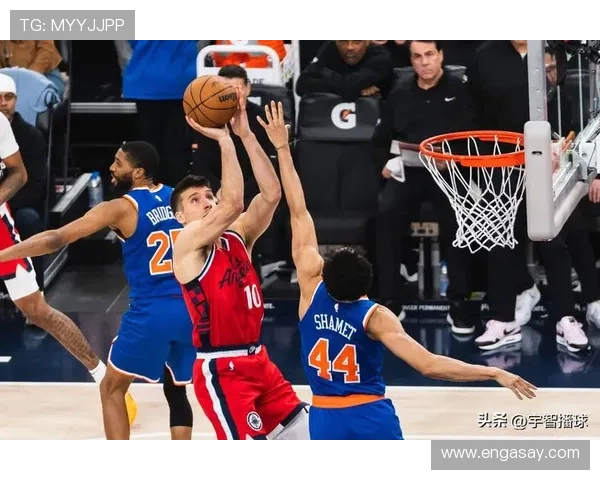 NBA最新赛况深度解析 球队表现与球员数据全面观察 NBA最新赛况深度解析 球队表现与球员数据全面观察