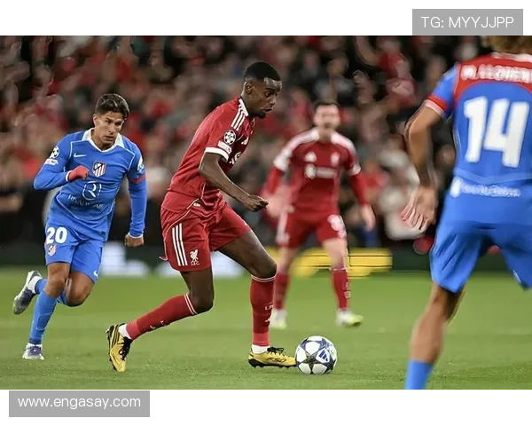 欧冠争冠格局骤变豪门连环对决引爆本周足球赛事热度飙升 欧冠争冠格局骤变豪门连环对决引爆本周足球赛事热度飙升