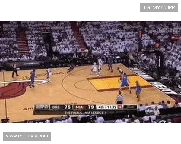 NBA赛事资讯中心聚焦赛场动态球星表现与球队格局深度解析全景呈现 - 副本 (3)